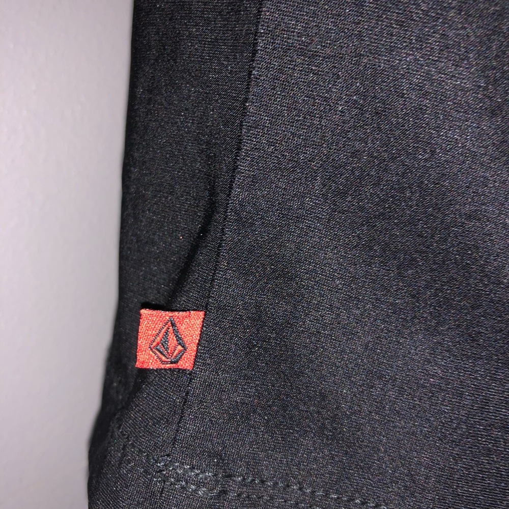 Volcom Top - Picture 3 of 6
